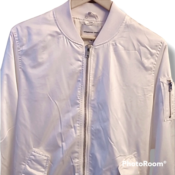 Members Only White Satin 3/4 Length - Picture 2 of 12